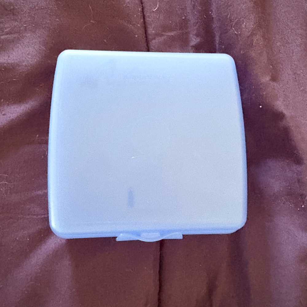 Tupperware Sandwich Container